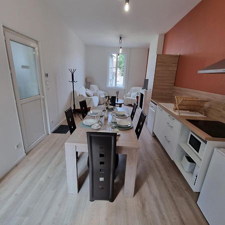 L Essentiel Gite Pour 6 Personnes Sireuil  Exterior photo