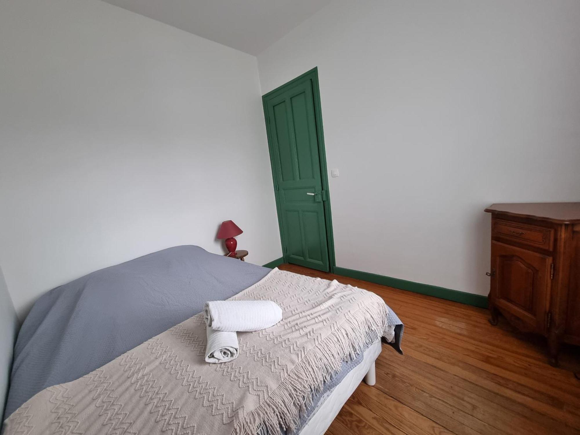 L Essentiel Gite Pour 6 Personnes Sireuil  Exterior photo